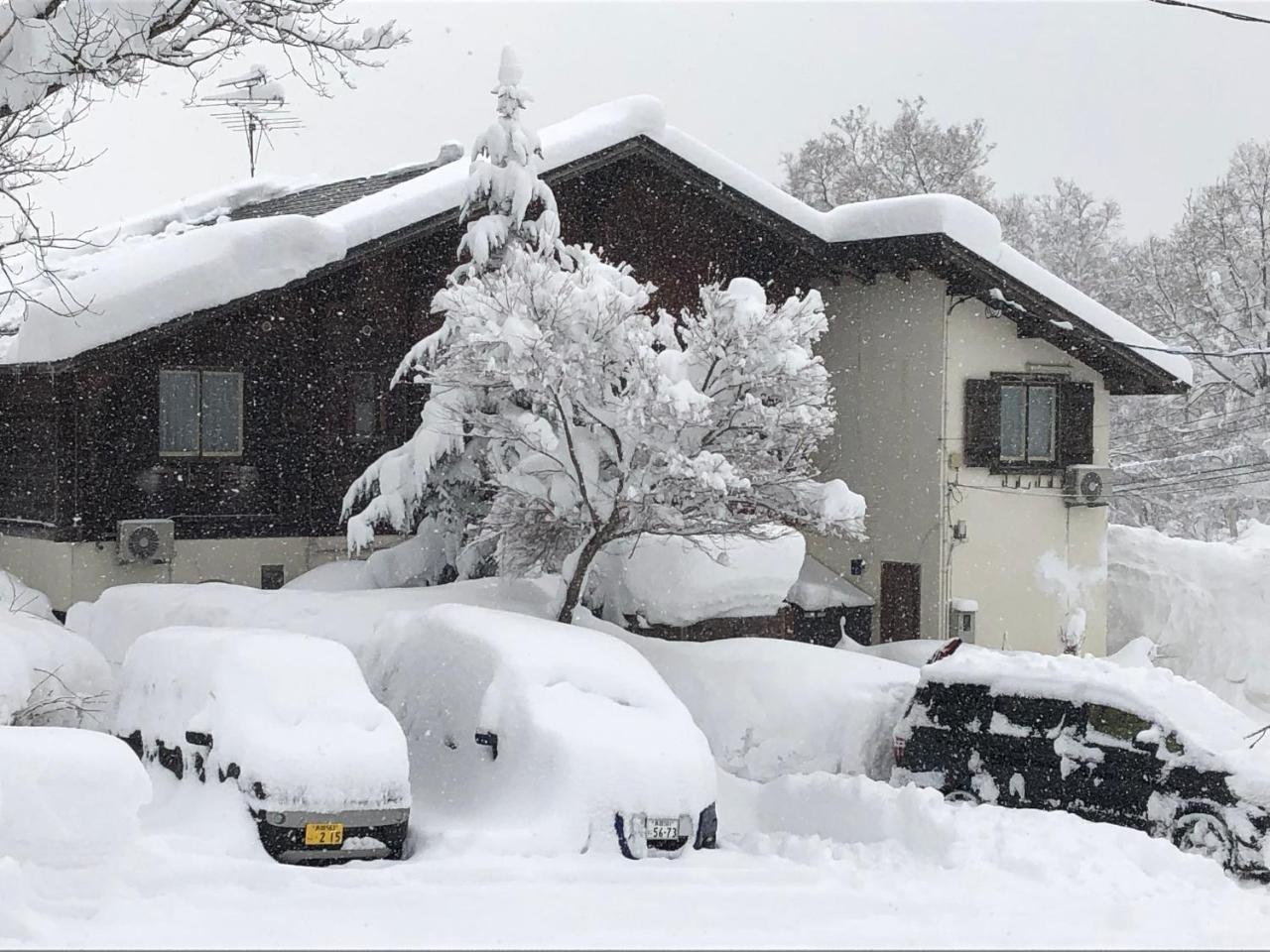 Pension Moomin Papa Myoko Exterior photo